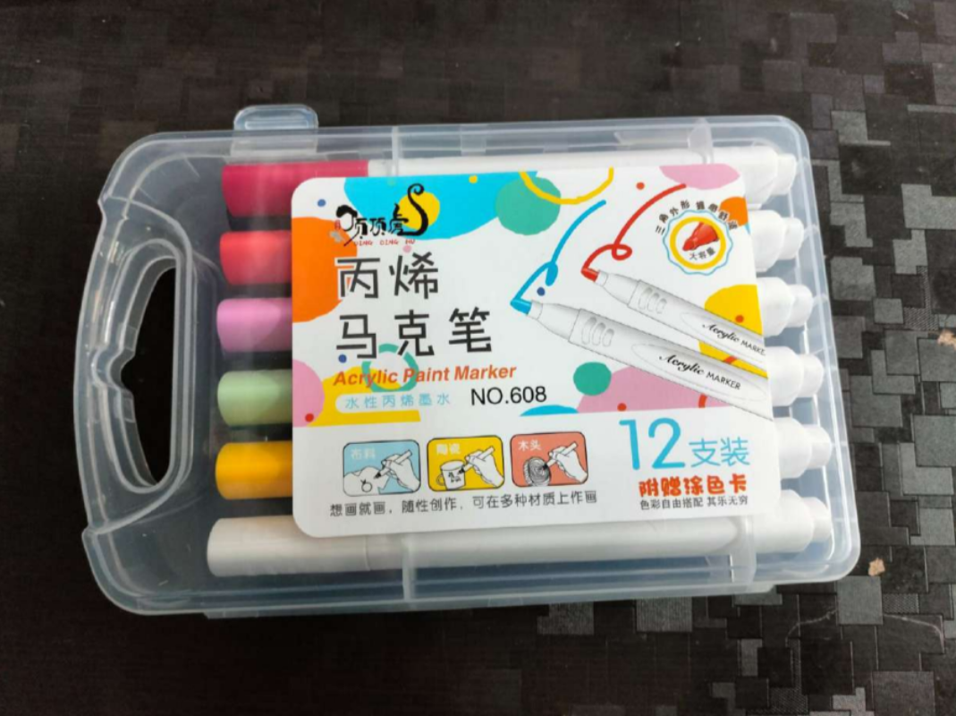 12'li Üçgen Akrilik Marker Kalem