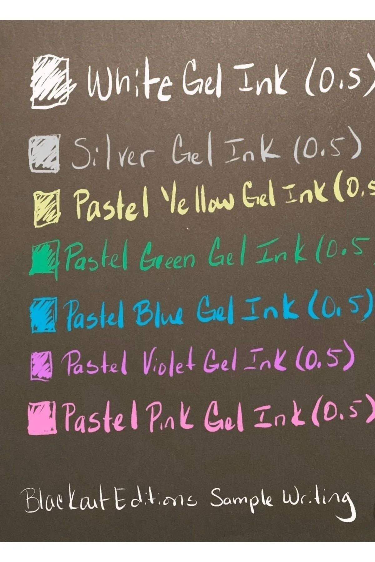 Siyah Yapraklı Spiralli Defter (30 Yaprak, A5 ve Pensan Beyaz Neon Jel Kalem